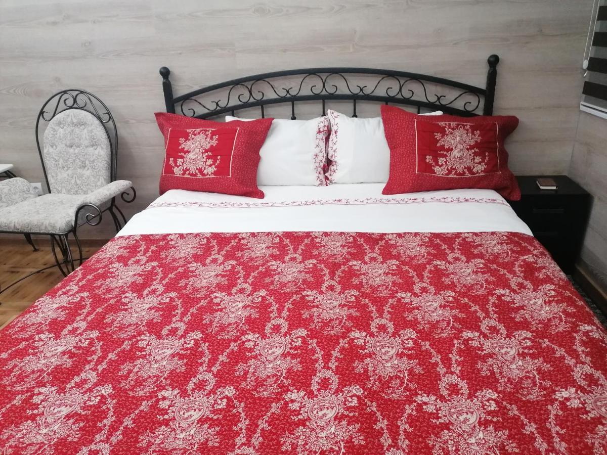 Onore Dell Amore Apartman Sa Djakuzijem Banja Koviljaca Exterior photo